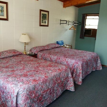 Huron Sands Motel And Restaurant Providence Bay Buitenkant foto